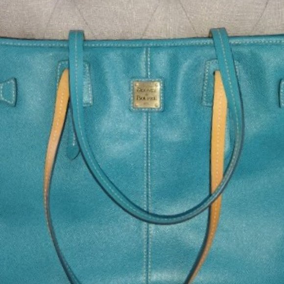 SOLD Dooney & Bourke Davis Tote in Teal - Picture 4 of 12